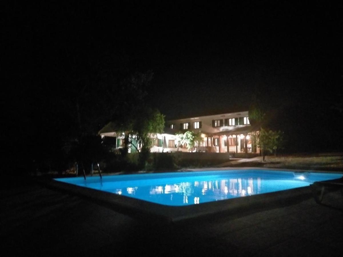 Villa La Casa Del Ingles - Robledillo De La Jara Extérieur photo
